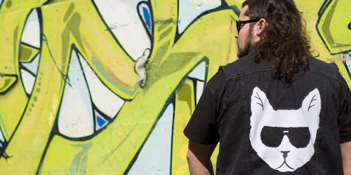 Cat Friday in a graffiti alleyway